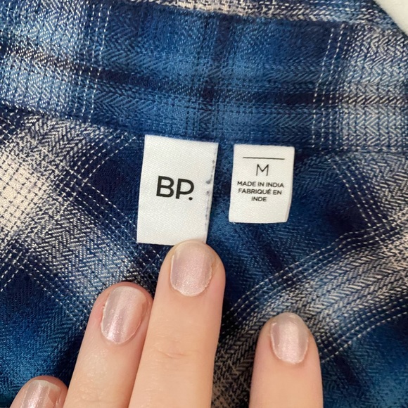 BP | Plaid Flannel | M - Picture 6 of 7